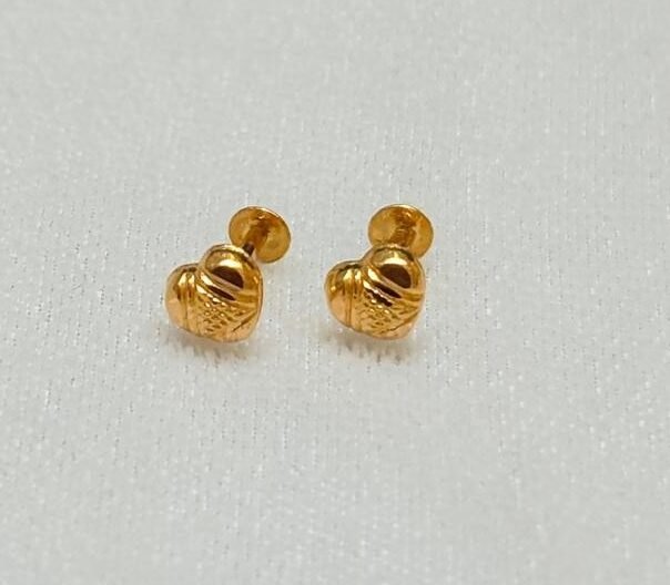 22KT Gold Nose Pin / Unisex Men’s Earring – 0.369 Gram | BIS Hallmark