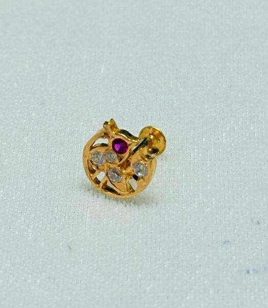 22KT Gold Nose Pin with Zircon Stone / Men’s Earring – 0.687 Gram | BIS Hallmark